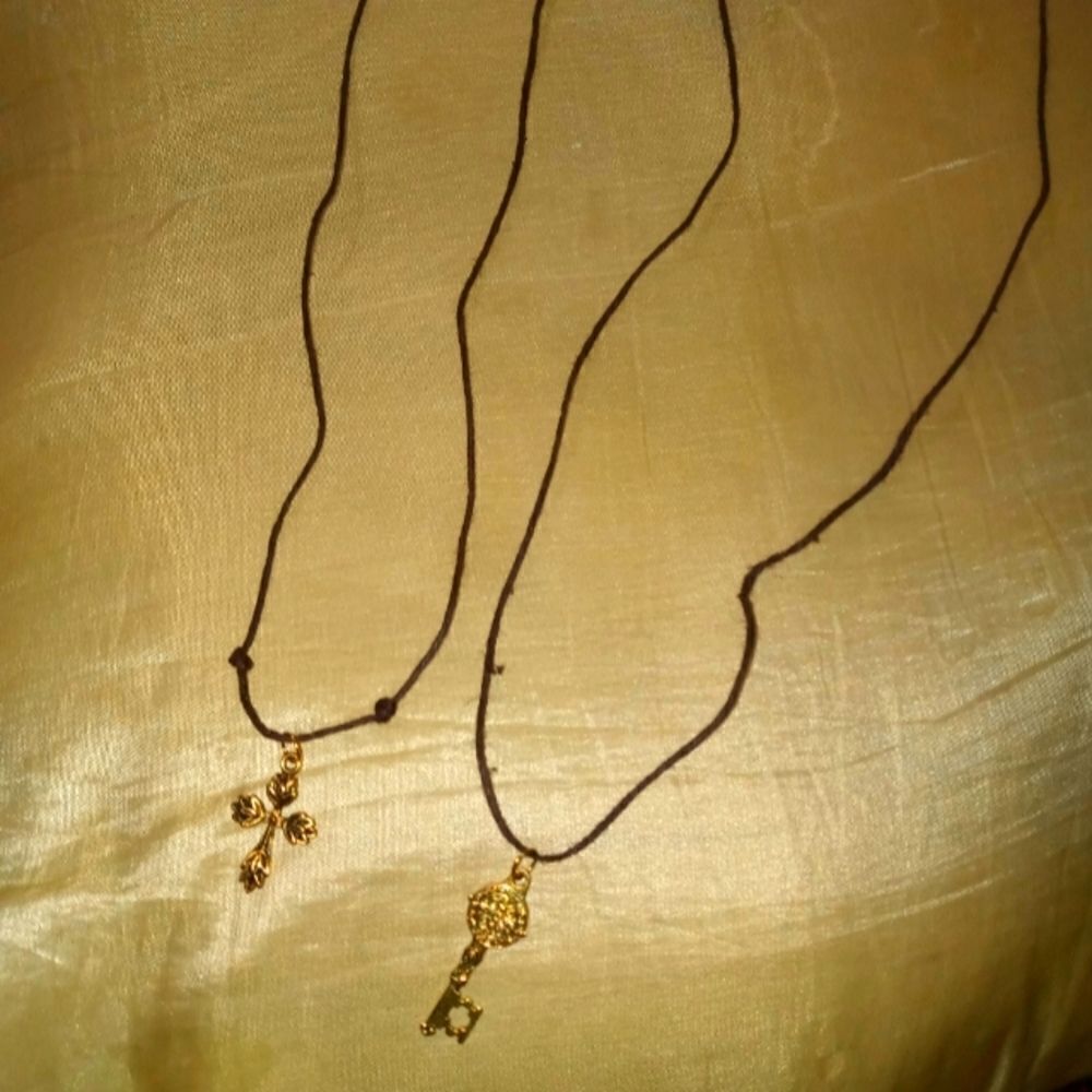 Necklace bundle of 2
